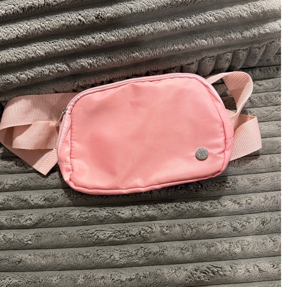 VM Women Pink Nylon Belt Bag Adjustable Strap Fanny Pack Crossbody Hip Purse
